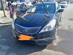 هيونداي أزيرا